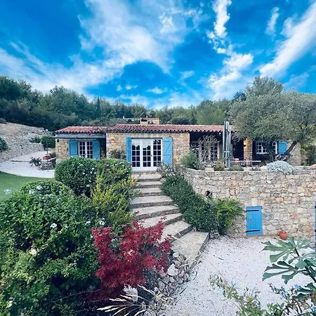 Magnifique Maison Avec Jardin Et Piscine Vue *